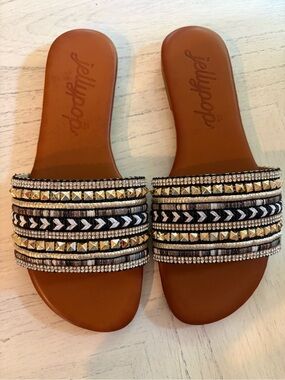 Jellypop Tan and Gold Beaded Slide Sandals - Women's